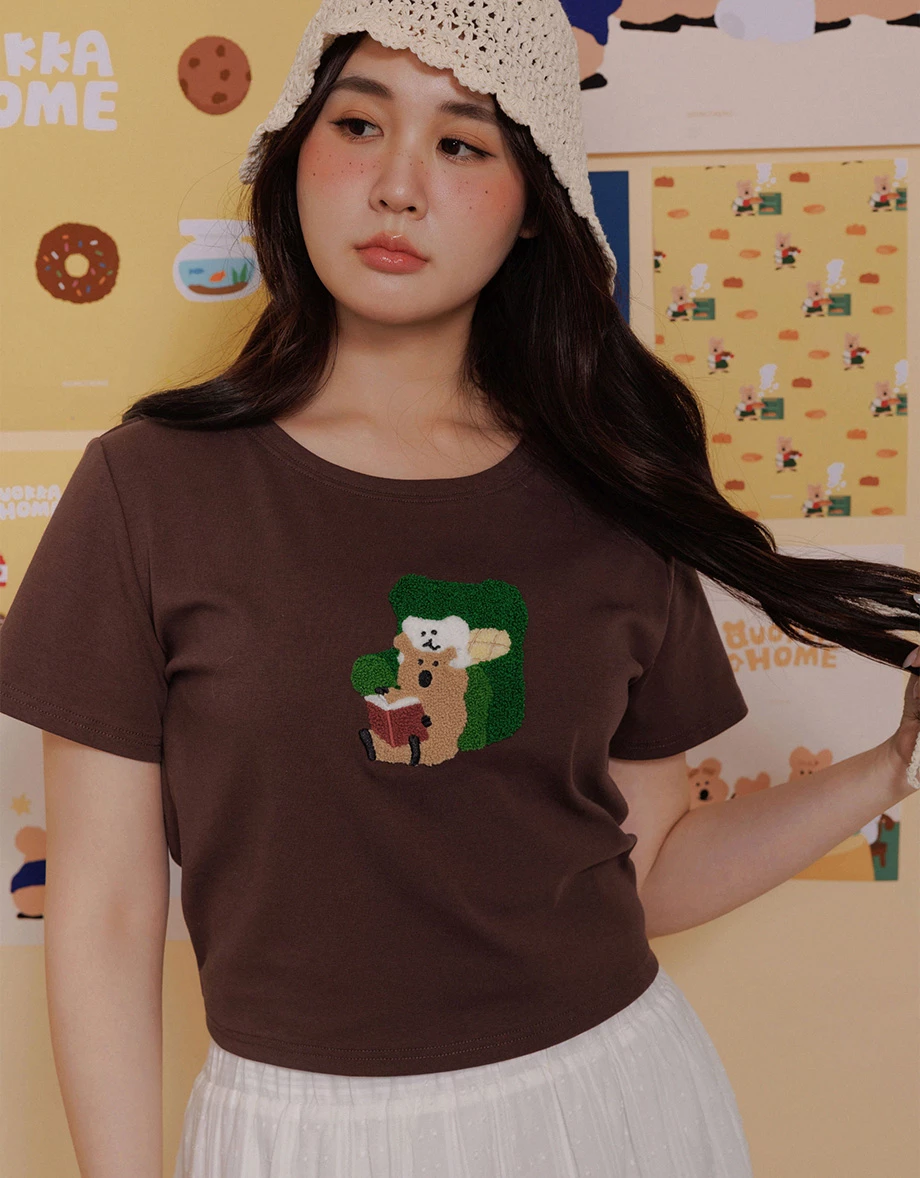 【DINOTAENG】毛巾繡圖案圓領短袖短版TEE 【DINOTAENG】毛巾繡圖案圓領短袖短版TEE