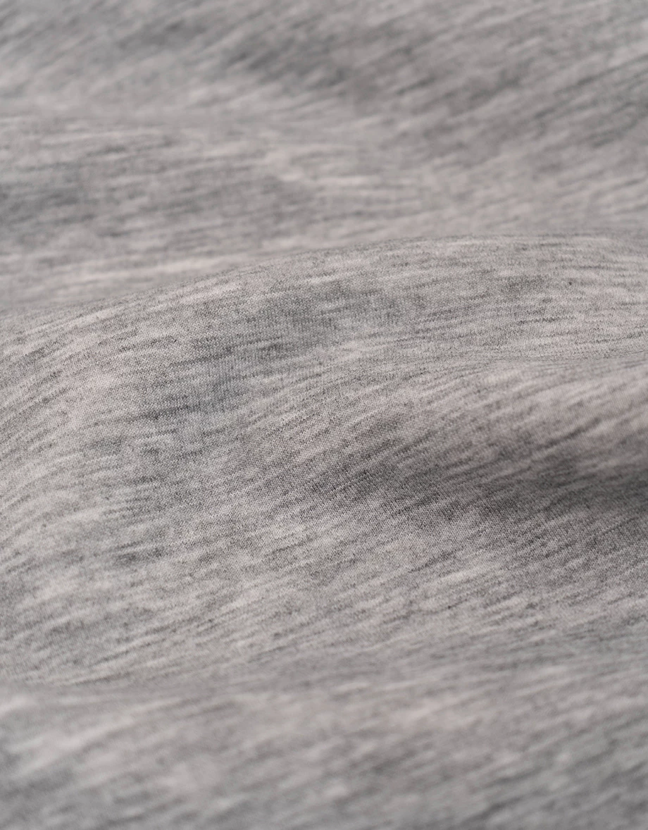 【DINOTAENG】毛巾繡小圖圓領長袖空氣棉寬版大學 TEE 【DINOTAENG】毛巾繡小圖圓領長袖空氣棉寬版大學 TEE