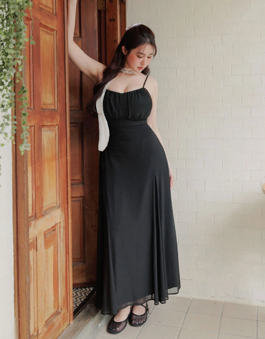 【HEYMAN聯名】天生馬甲線 後綁帶細肩帶長洋裝(附胸墊)