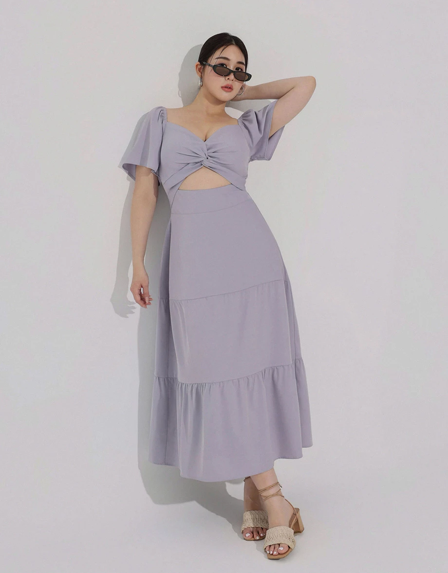 桃心領扭結抓褶鏤空公主袖蛋糕長洋裝(附胸墊)