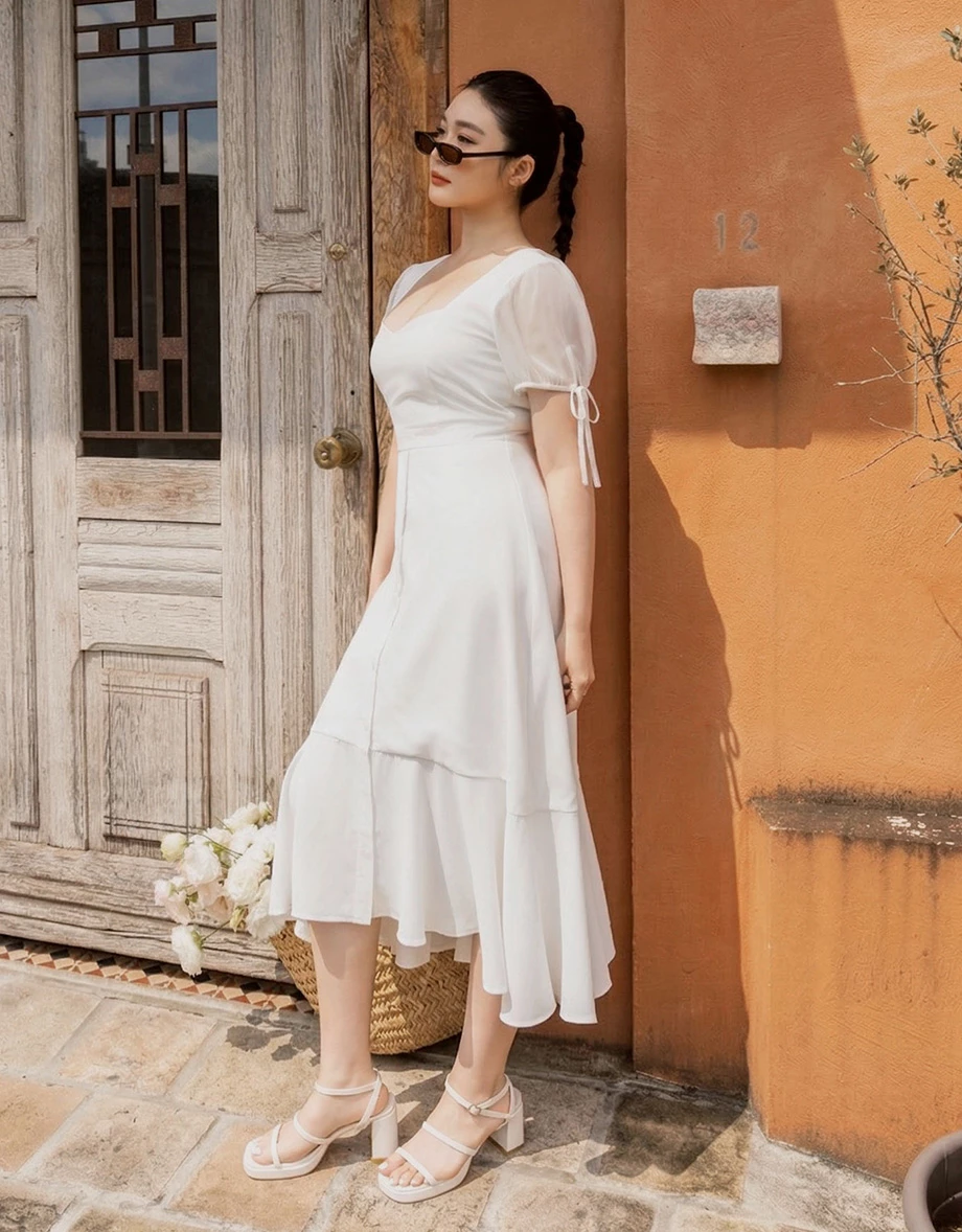 V領綁帶公主袖拼接荷葉裙擺長洋裝