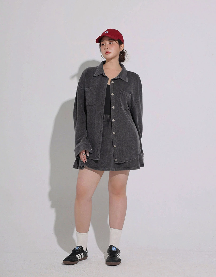 Vintage Washed Pinstripe Oversized Shirt Blouse with Pockets Vintage Washed Pinstripe Oversized Shirt Blouse with Pockets