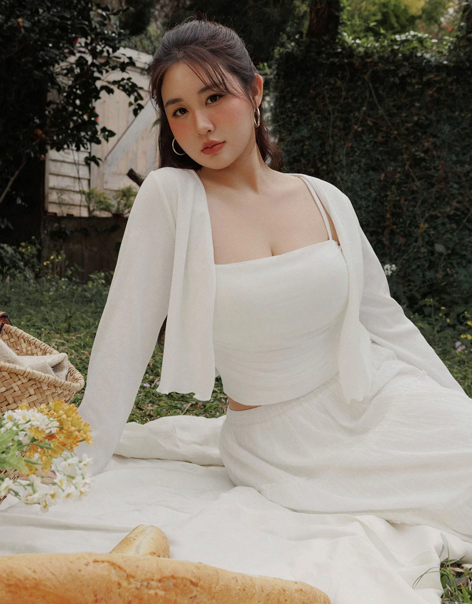 木耳邊長袖罩衫透紗細肩帶背心套裝(附胸墊)