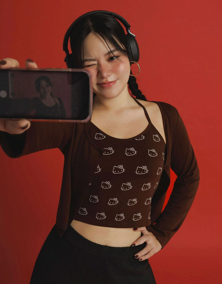 【Hello Kitty Collaboration】All Over Print Halter Camisole and Button Front Cardigan Set Wear