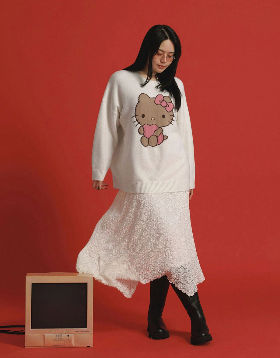 【Hello Kitty Collaboration】 Jacquard Knit Longline Oversized Sweater