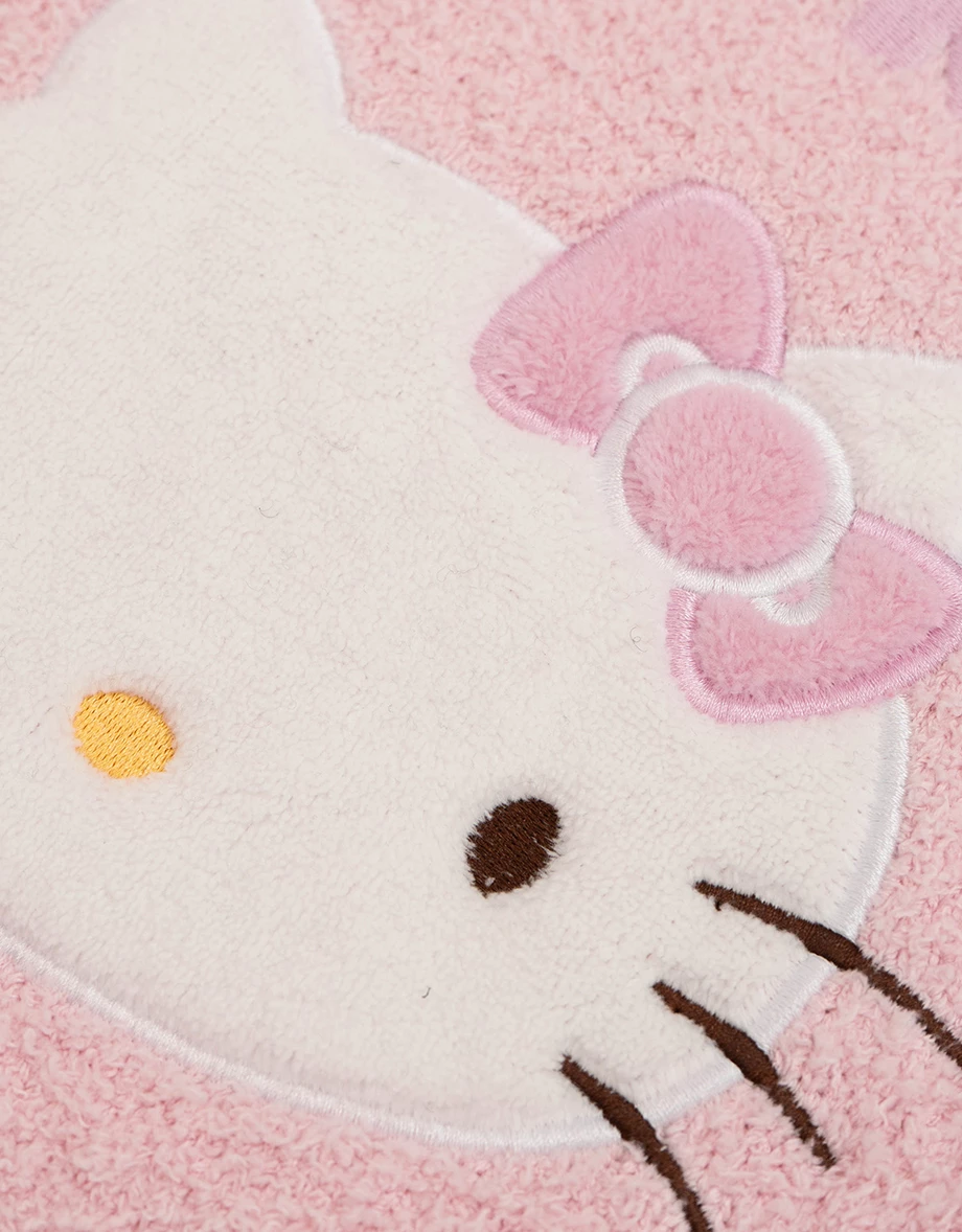 【Hello Kitty Collaboration】Appliqué Patch Oversized Plush Sweater