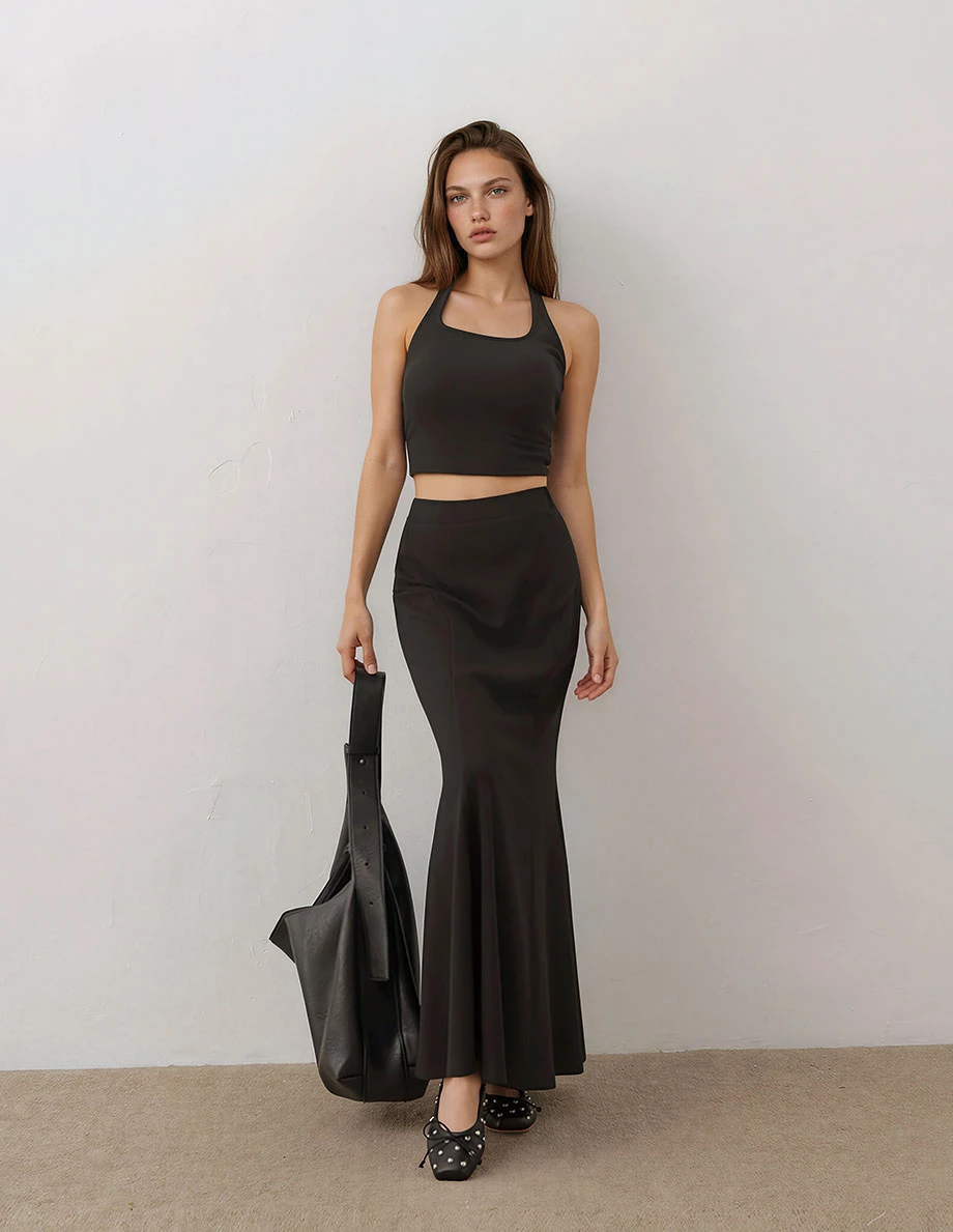 Halter Square Neck Ribbed Cropped Padded Tank Top