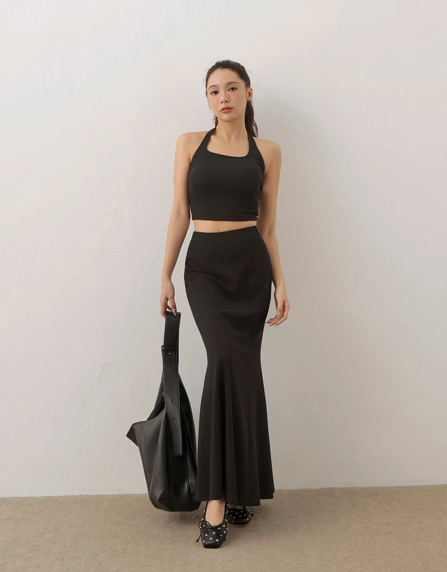 Halter Square Neck Ribbed Cropped Padded Tank Top Halter Square Neck Ribbed Cropped Padded Tank Top