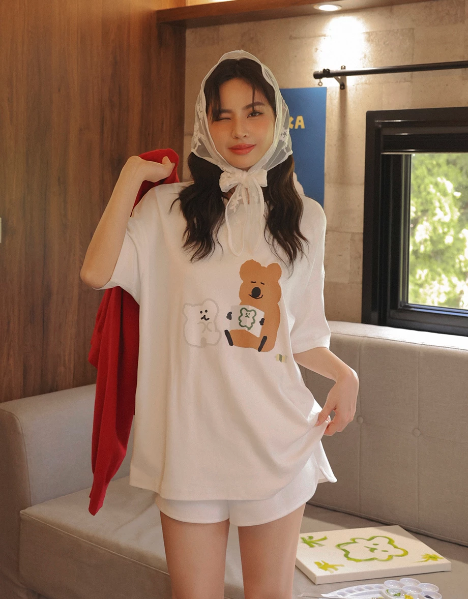 【DINOTAENG】透紗貼布繡印花圓領短袖寬版TEE