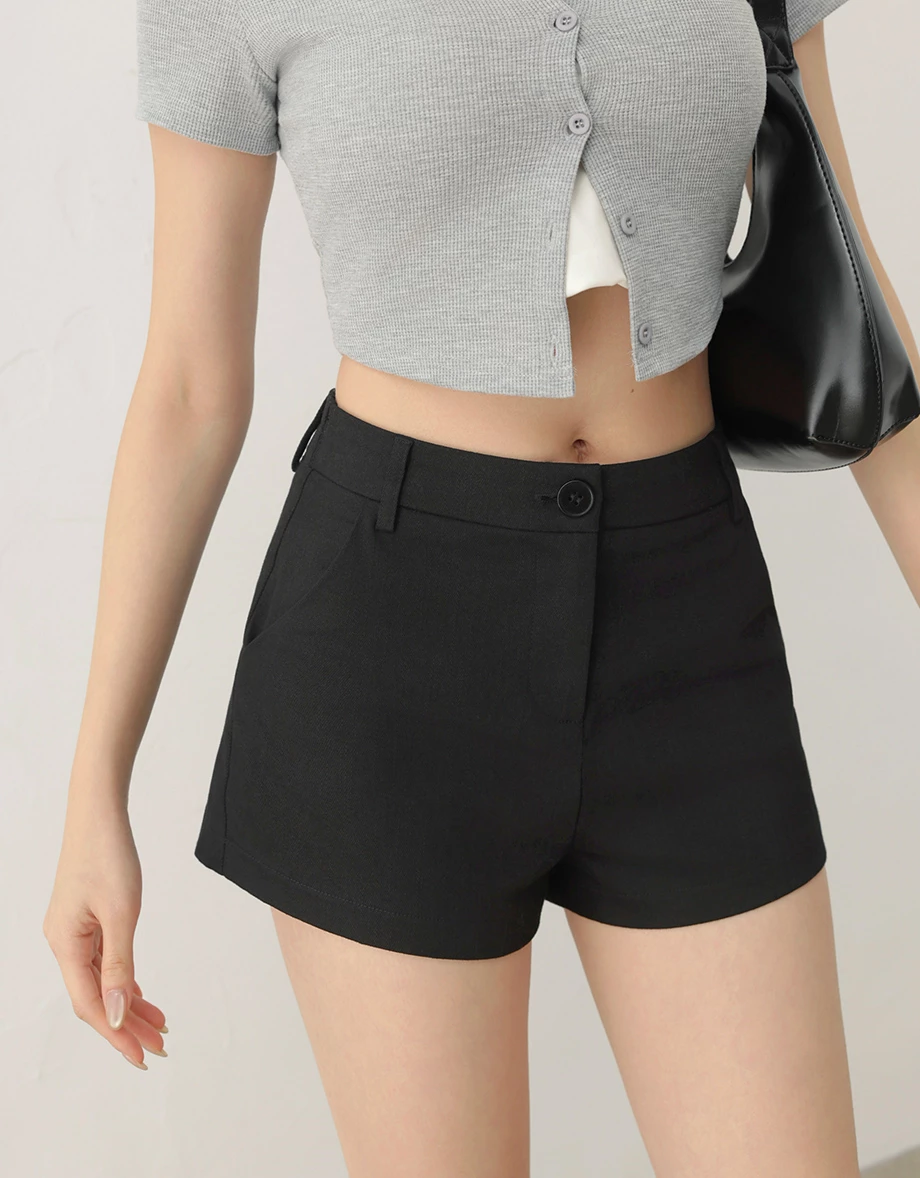 簡約風中腰斜紋短褲