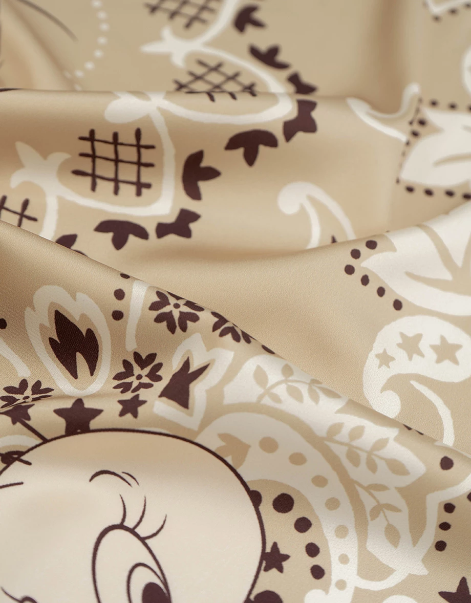 【樂一通】 崔弟款佩斯利風格絲巾