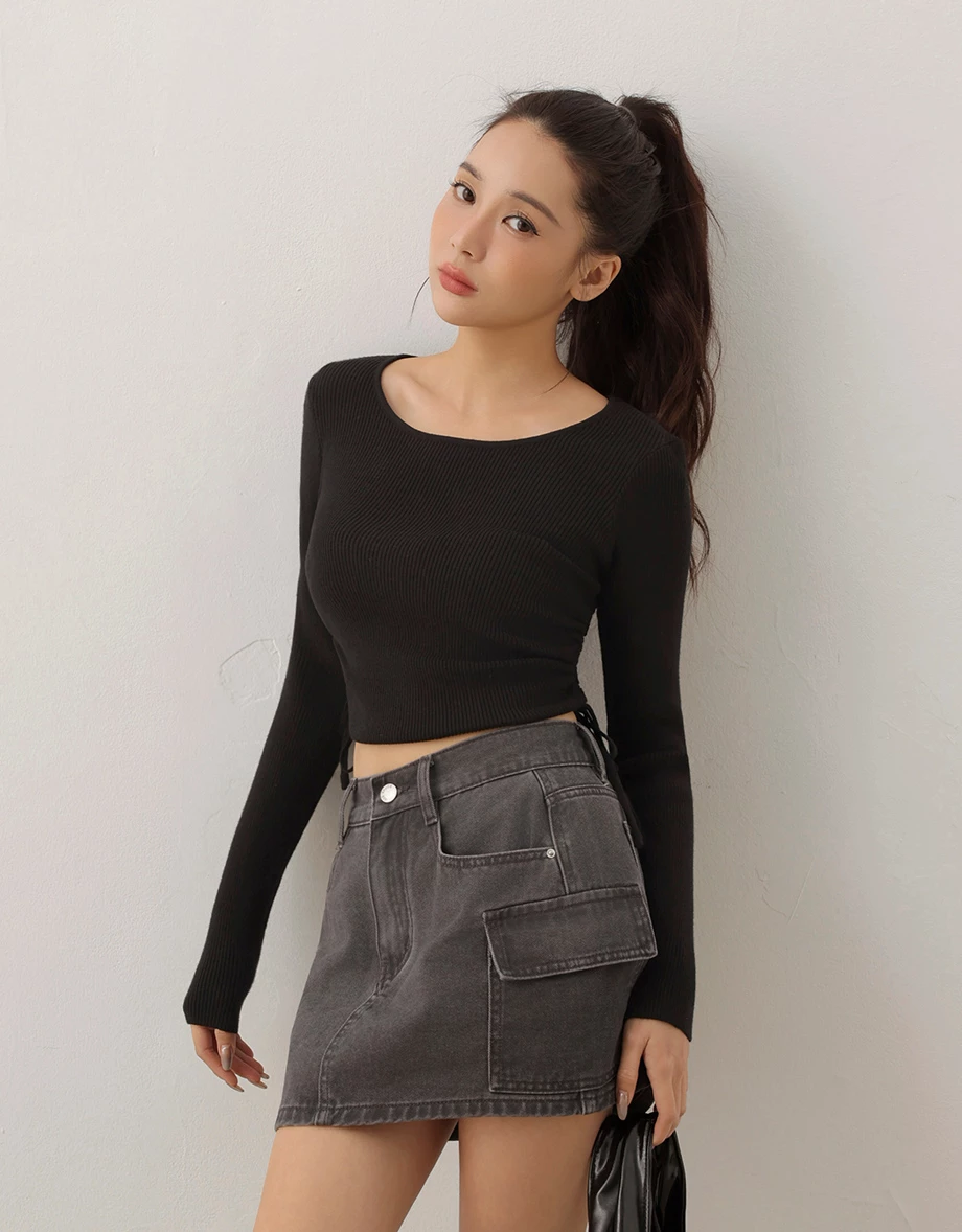 Ribbed Knit Side Ruched Drawstring Cropped Long Sleeve Top