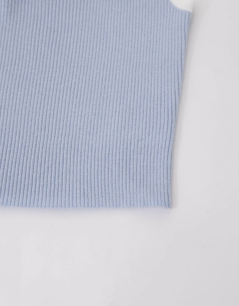 撞色滾邊愛心刺繡圓領短版羅紋針織背心 撞色滾邊愛心刺繡圓領短版羅紋針織背心