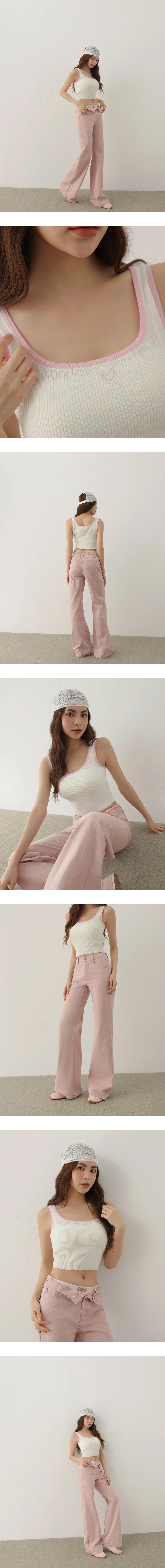 撞色滾邊愛心刺繡圓領短版羅紋針織背心 撞色滾邊愛心刺繡圓領短版羅紋針織背心