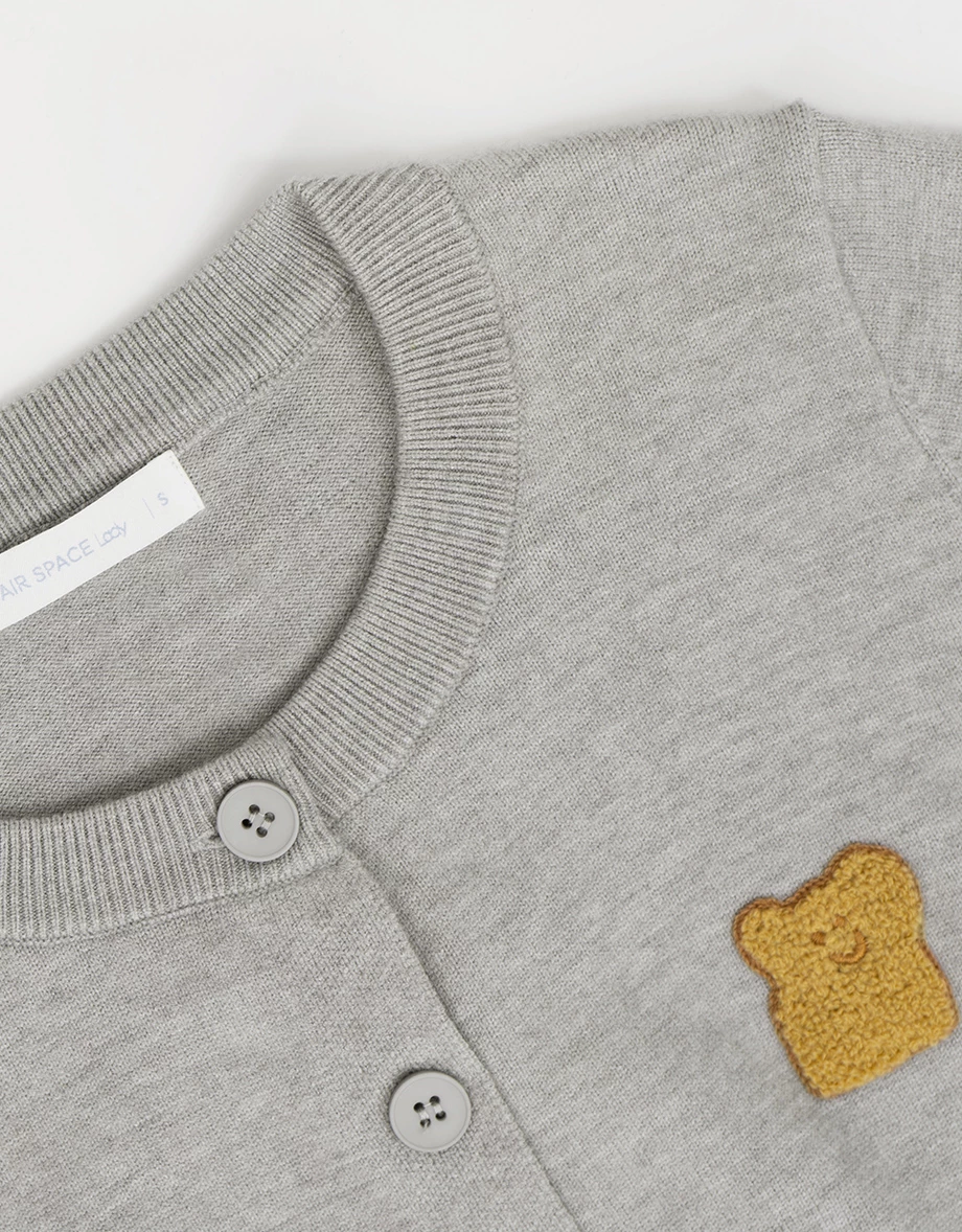 【DINOTAENG】毛巾繡圖案圓領長袖排扣開襟針織衫