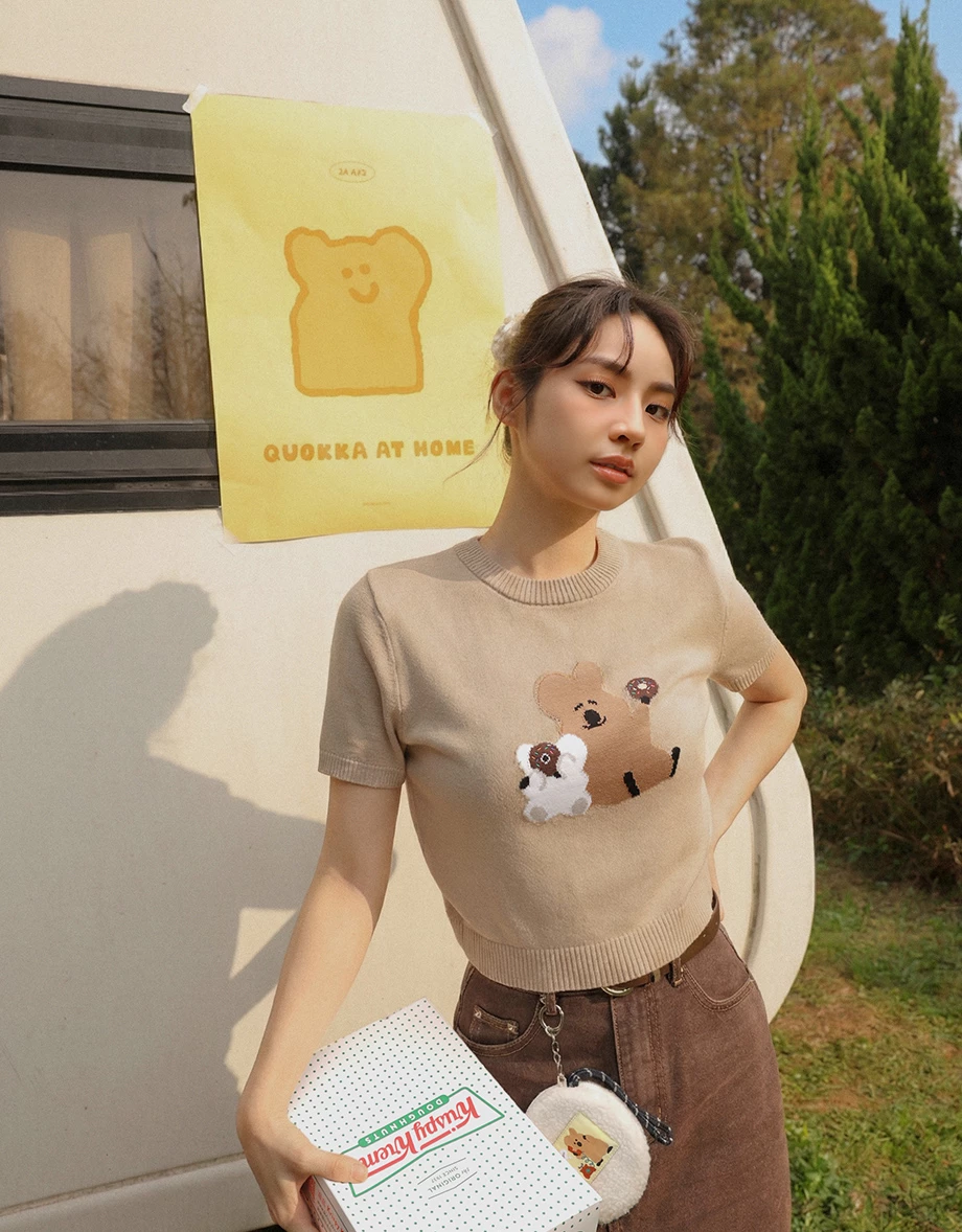 【DINOTAENG】緹花圖案短袖短版針織衫