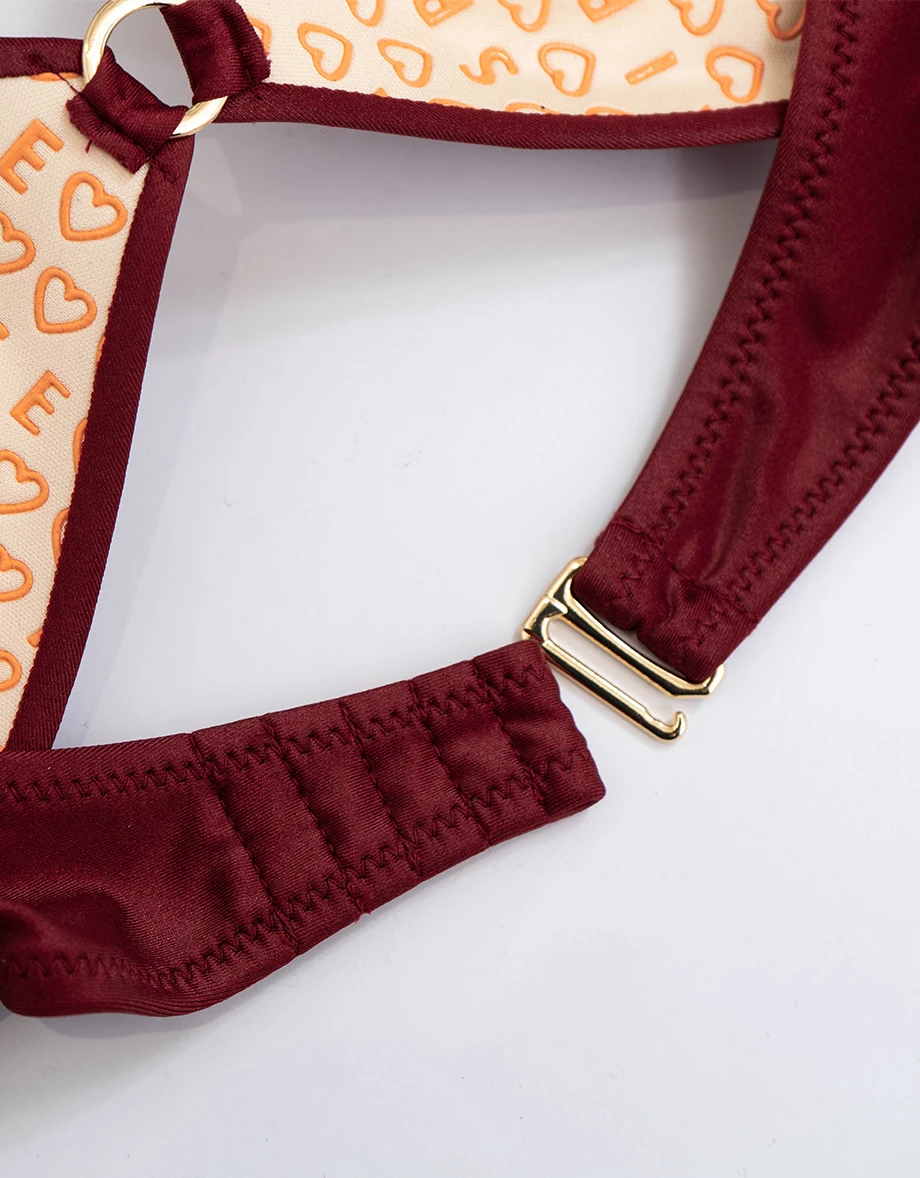 極致包覆金屬環裝飾爆乳比基尼