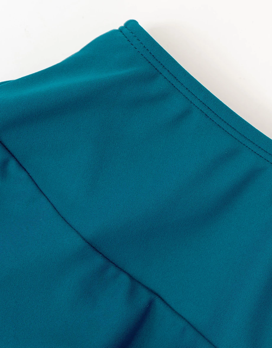 人間芭比 高腰傘襬束腹短褲裙