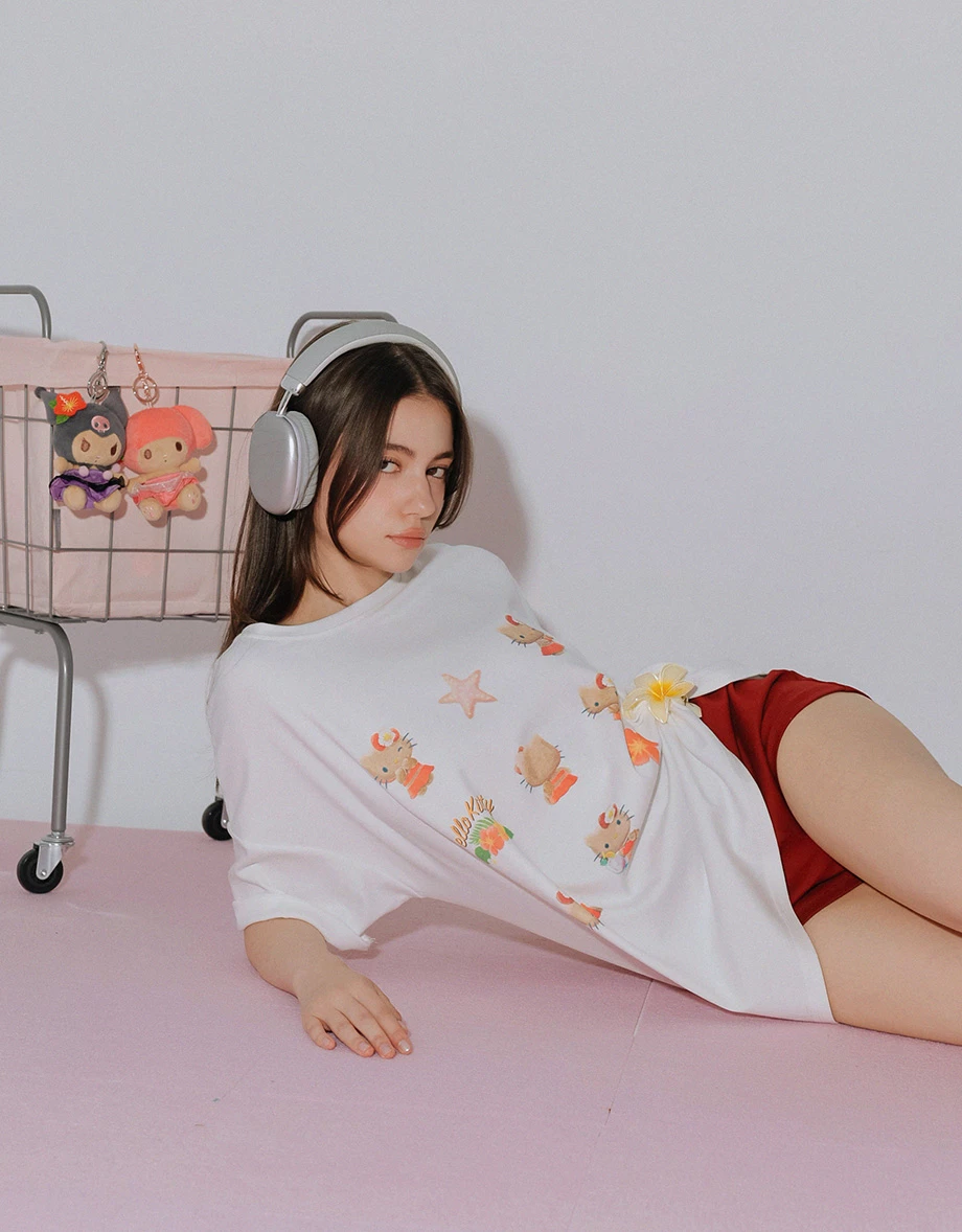 【三麗鷗聯名】烤焦版KITTY九宮格印花短袖寬版TEE
