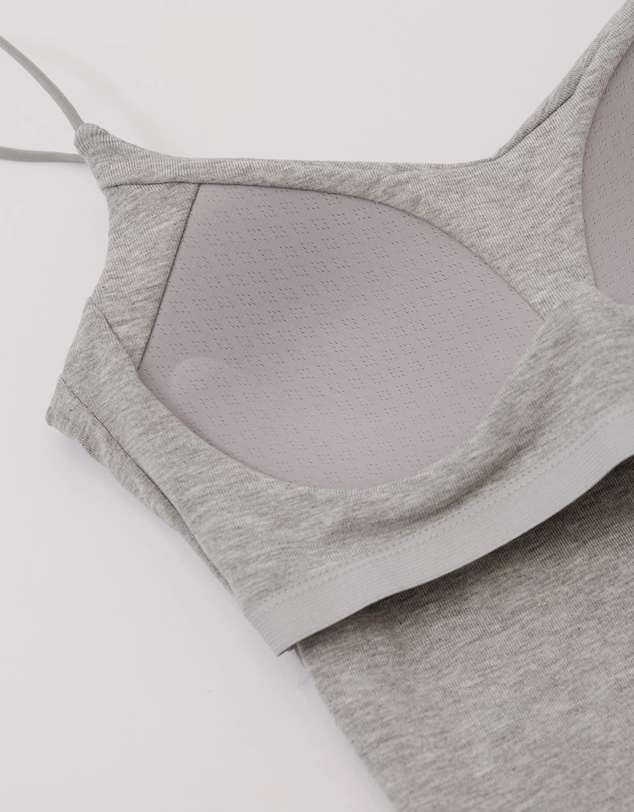 Low V Neck Deep Open Back Ribbed Padded Bra Top Low V Neck Deep Open Back Ribbed Padded Bra Top