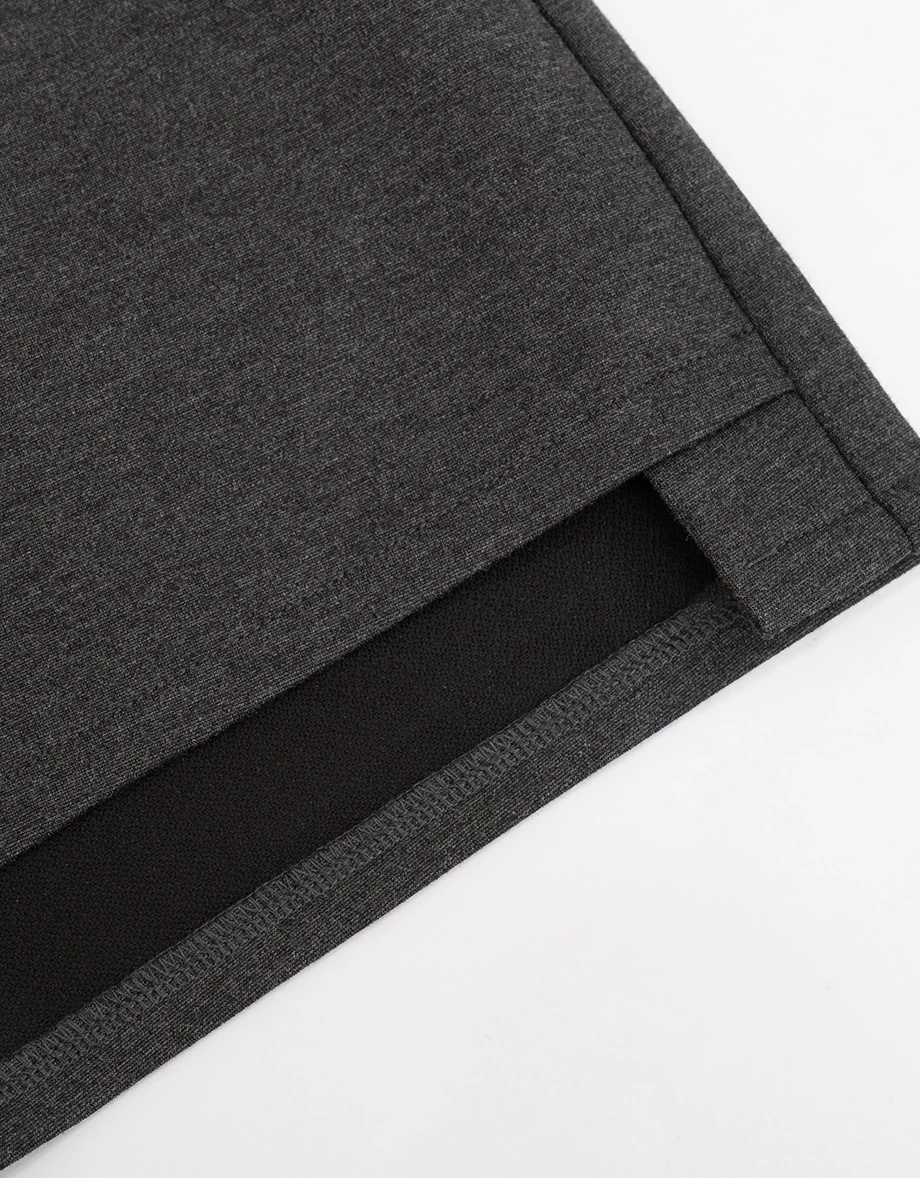 【女團2.0】中腰收腹前短後長女團短褲