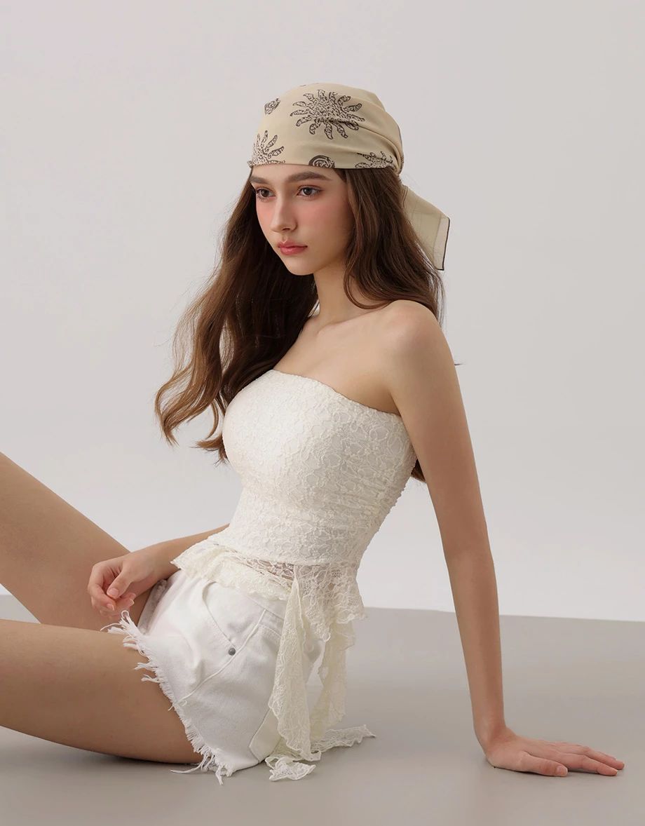 Frayed Fringe Hem Vintage Washed Jeans Denim Shorts