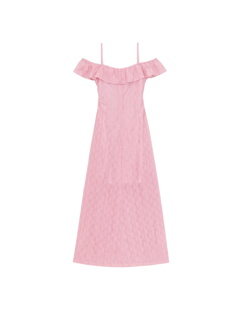 2WAY荷葉邊一字領細肩帶抓褶收腰鏤空花紋長洋裝(附胸墊)