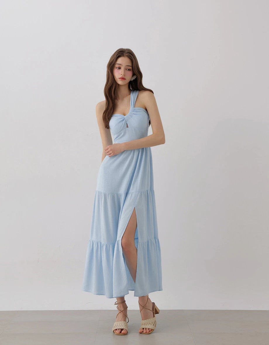 【Online Exclusive】Asymmetric One Shoulder Twist Knot Slit Padded Tiered Maxi Dress