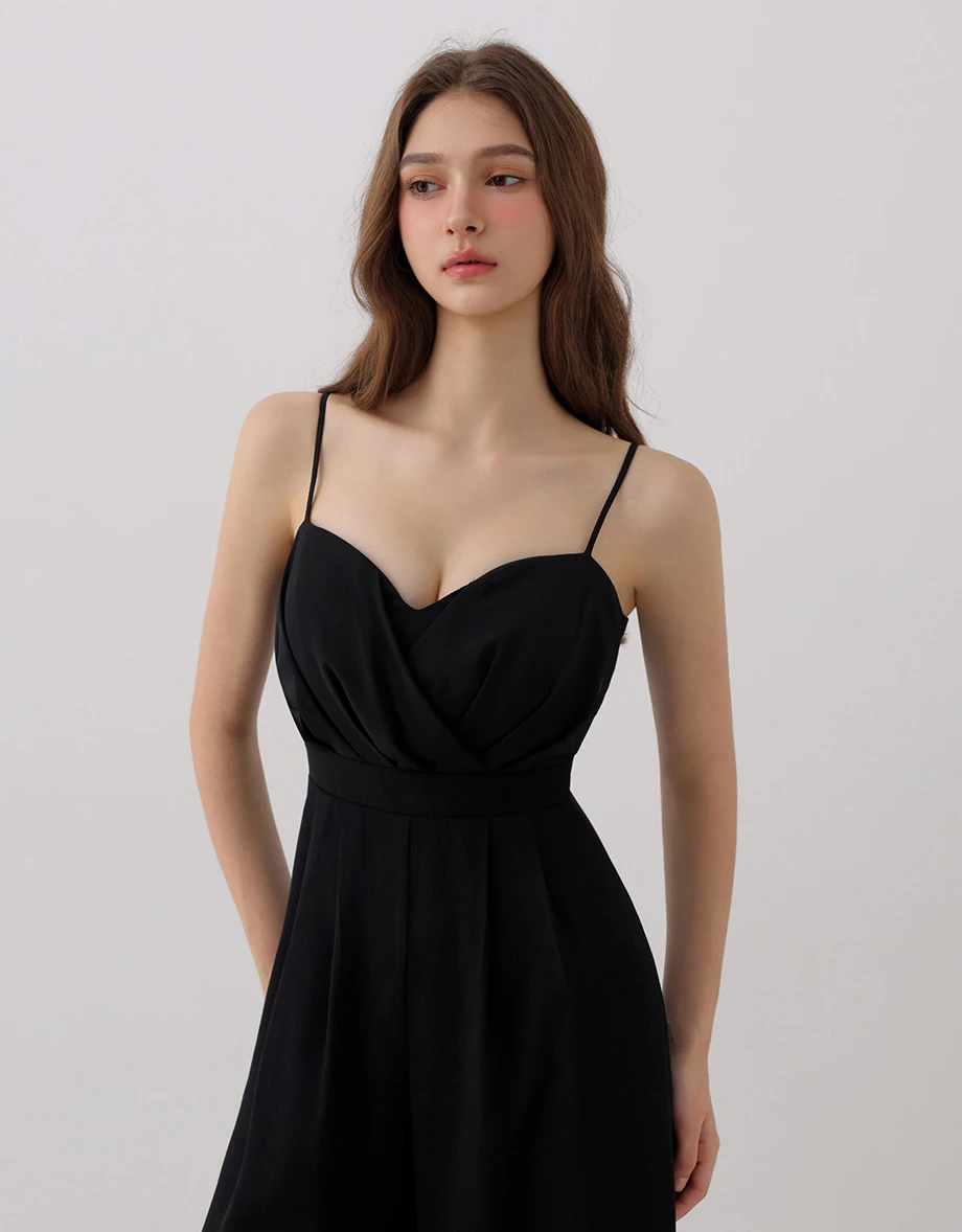 Sweetheart Wrap Front Pleated Wide Leg Padded Jumpsuit Sweetheart Wrap Front Pleated Wide Leg Padded Jumpsuit