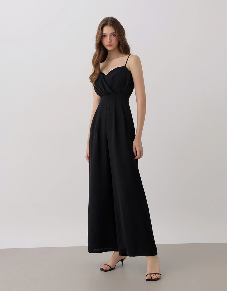 Sweetheart Wrap Front Pleated Wide Leg Padded Jumpsuit Sweetheart Wrap Front Pleated Wide Leg Padded Jumpsuit