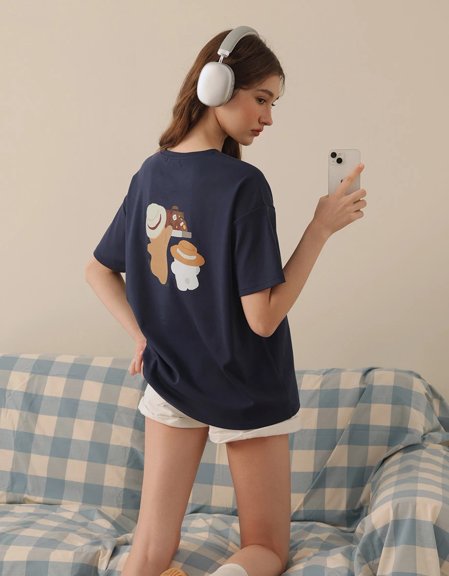 【DINOTAENG】前後印花圓領短袖寬版 TEE
