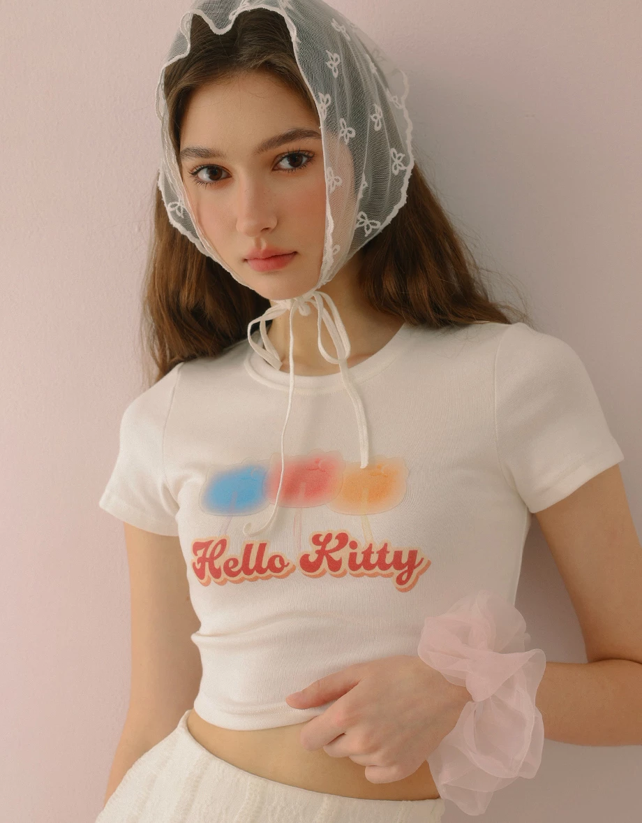 【Hello Kitty聯名】棒棒糖凱蒂貓圓領短袖短版TEE