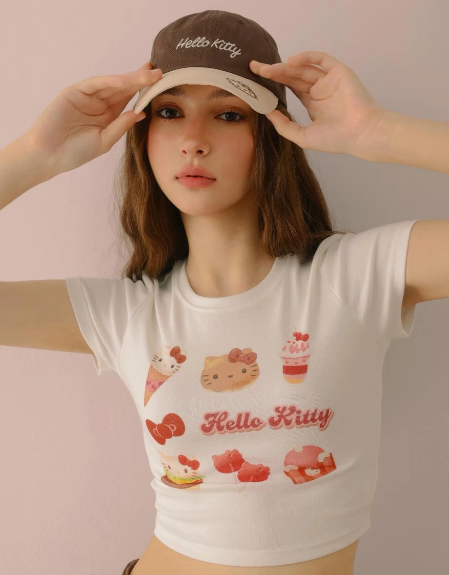 【Hello Kitty聯名】鎖鍊繡字母小圖撞色棒球帽