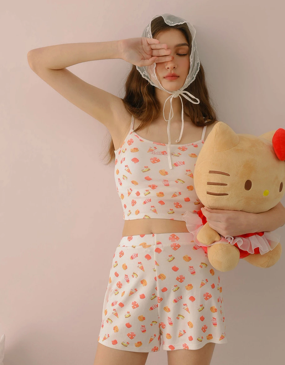 【Hello Kitty聯名】滿版印花細肩帶BRA背心短褲家居服套裝
