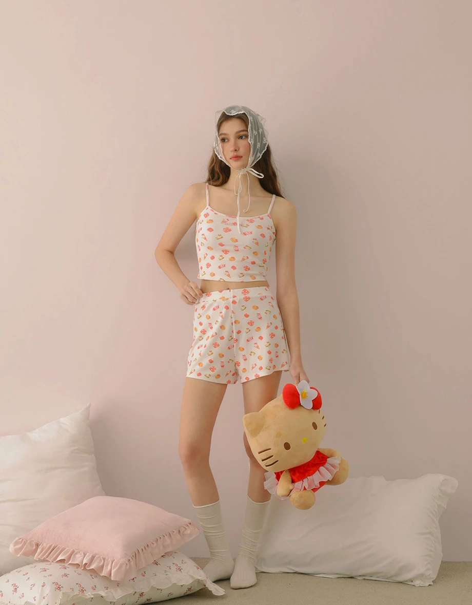 【Hello Kitty聯名】滿版印花細肩帶BRA背心短褲家居服套裝