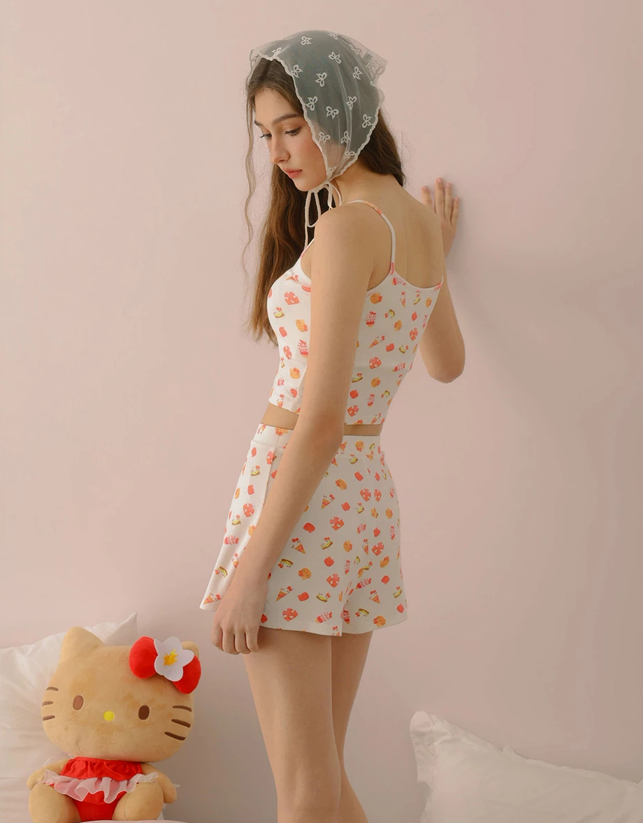 【Hello Kitty聯名】滿版印花細肩帶BRA背心短褲家居服套裝