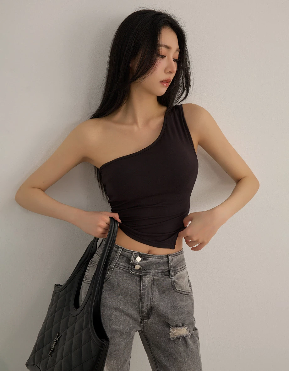不對稱領單肩帶側抓皺不規則下擺短版BRA背心