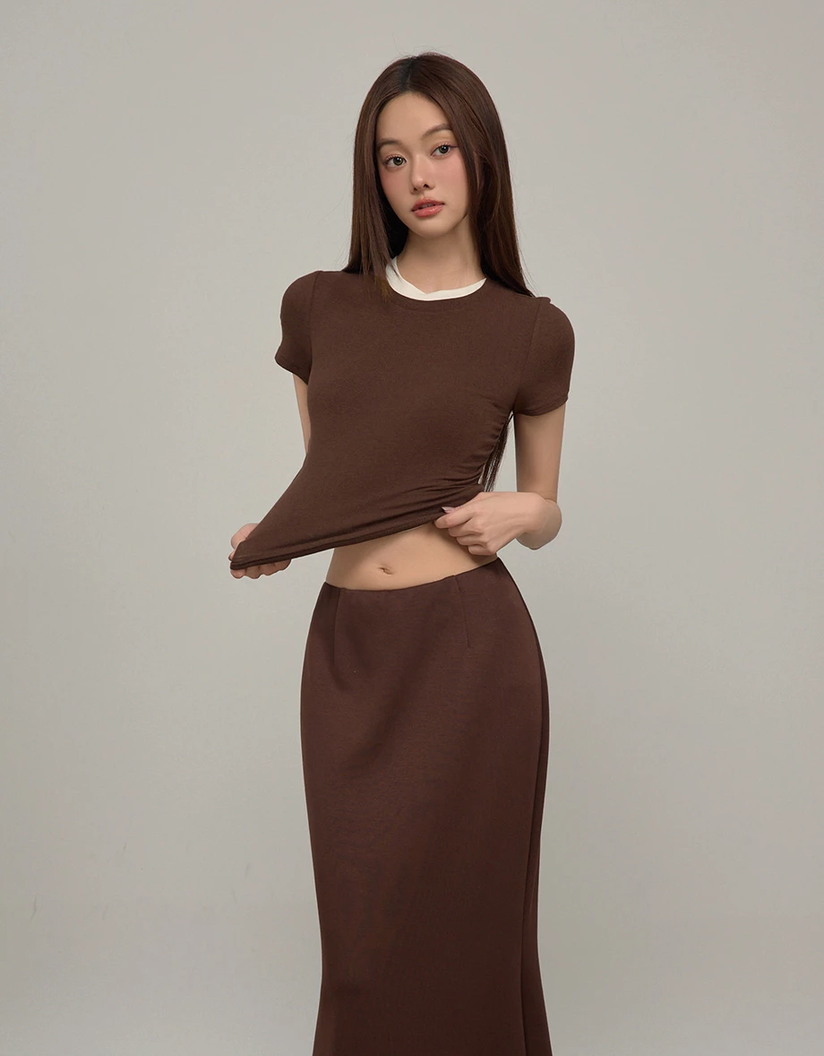 Classic Round Neck Side Ruched Slim Fit Tee