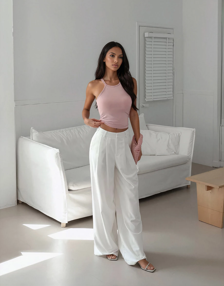 【AIRY COOL】Basic Halter Neck Flattering Scalp Silhouette Padded Bra Top