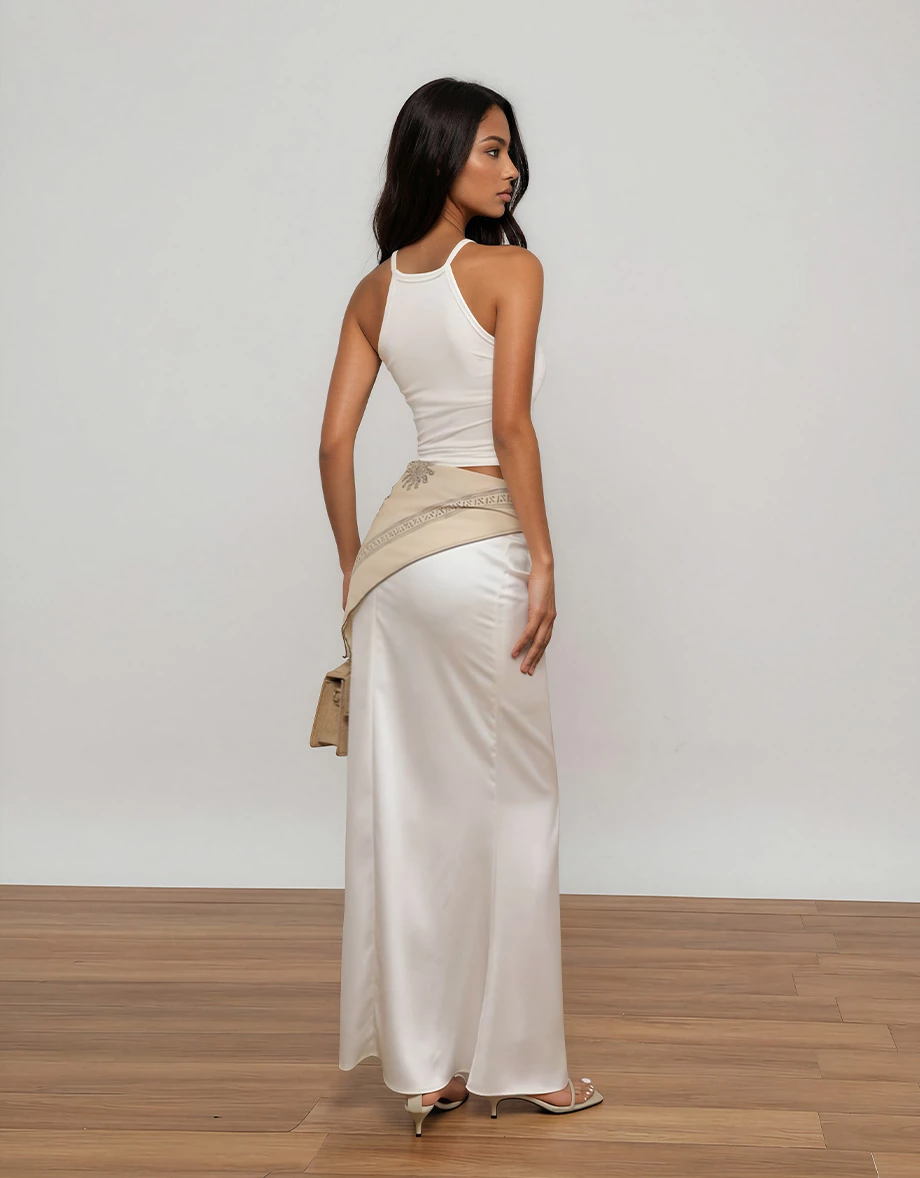 【AIRY COOL】Basic Halter Neck Flattering Scalp Silhouette Padded Bra Top