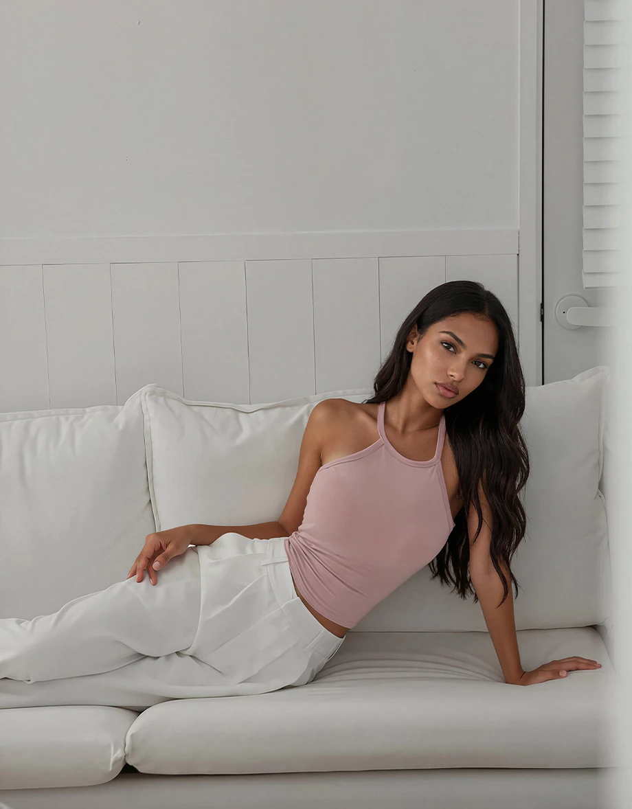 【AIRY COOL】Basic Halter Neck Flattering Scalp Silhouette Padded Bra Top