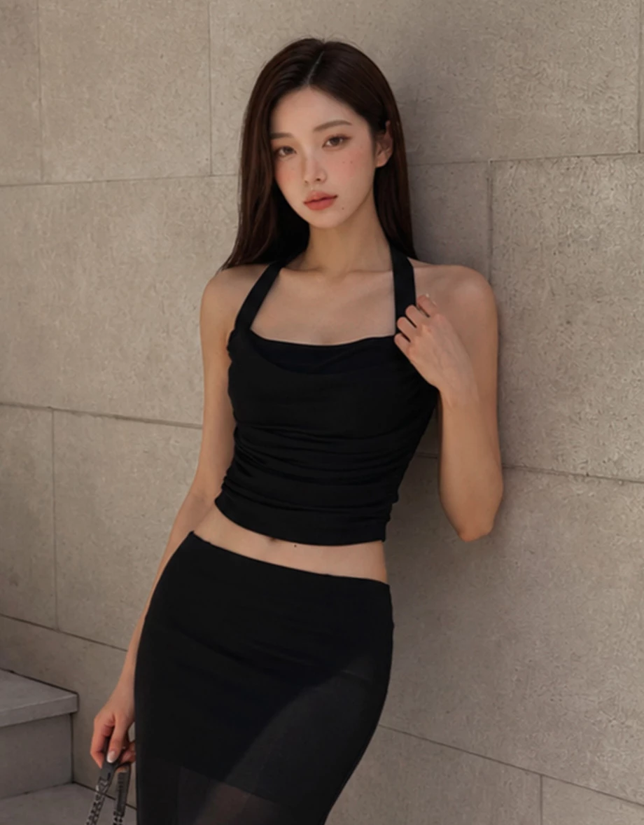 Draped Halter Neck Cowl Neckline Ruched Mesh Padded BraTop Draped Halter Neck Cowl Neckline Ruched Mesh Padded BraTop