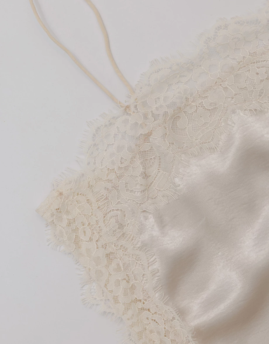 Spaghetti Strap Satin Lace Trim Side Slit Cami Top Spaghetti Strap Satin Lace Trim Side Slit Cami Top