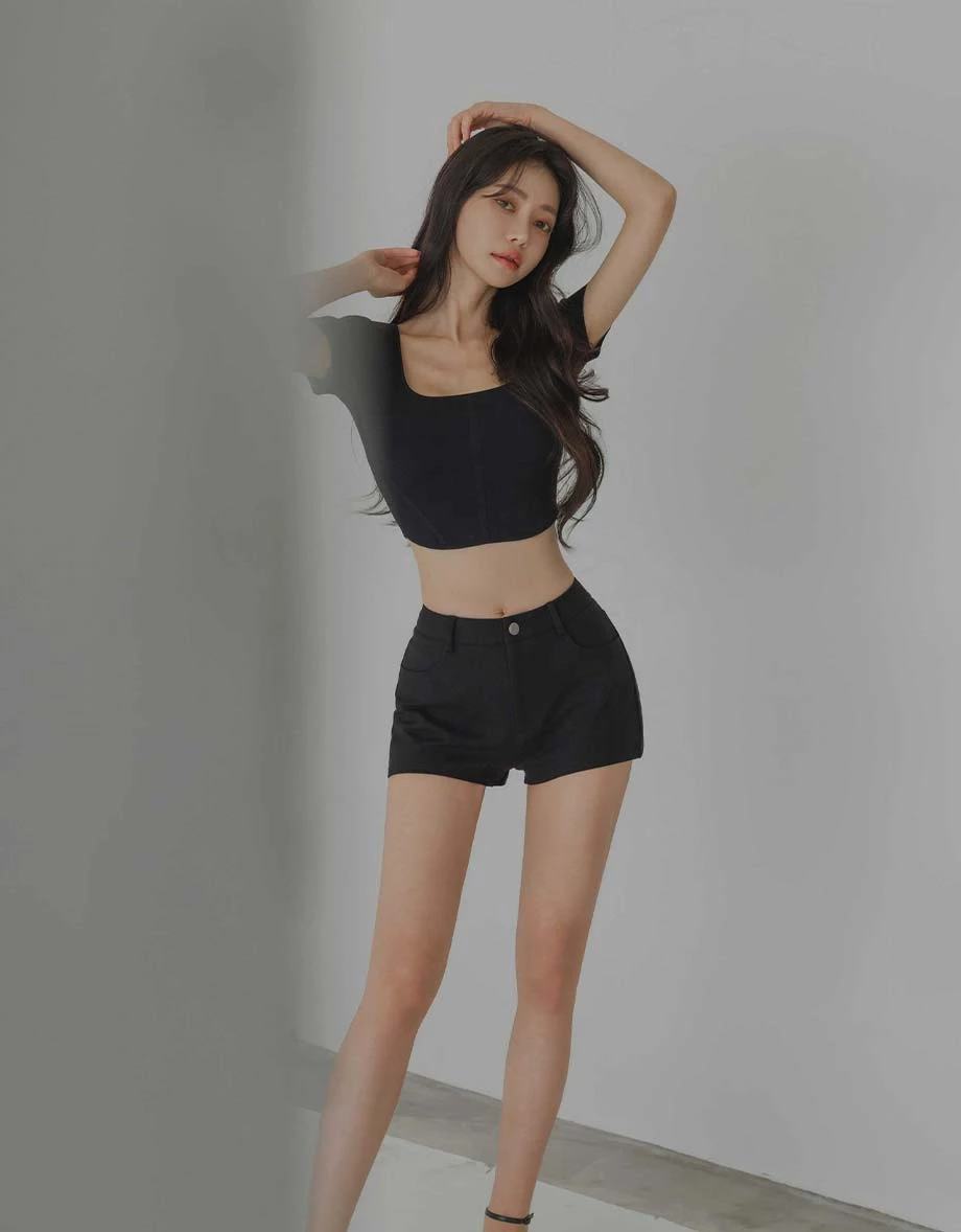【女團長腿】中腰收腹短褲 【女團長腿】中腰收腹短褲