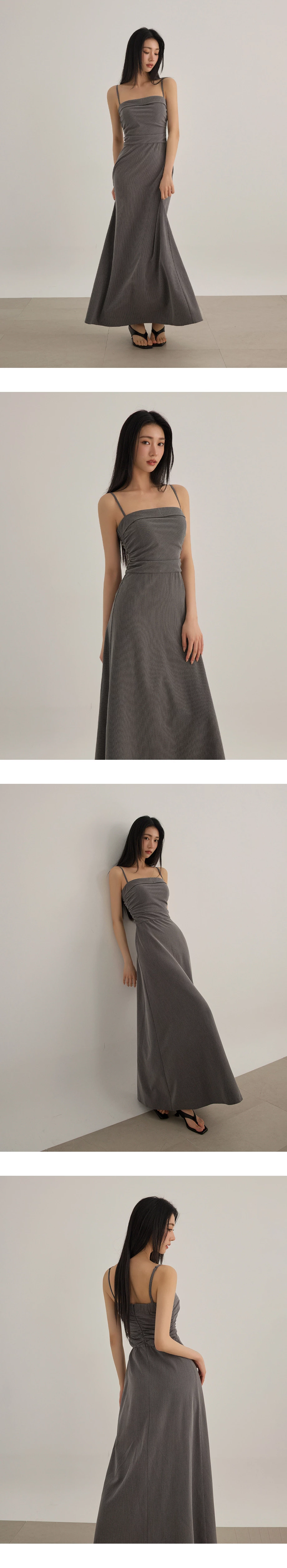 細肩帶反摺平口抓皺設計條紋傘擺長洋裝(附胸墊)