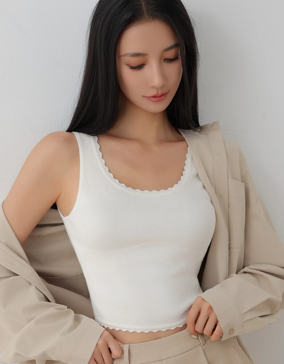 Wide Strap Scalloped Trim Ribbed Knit Tank Top Wide Strap Scalloped Trim Ribbed Knit Tank Top