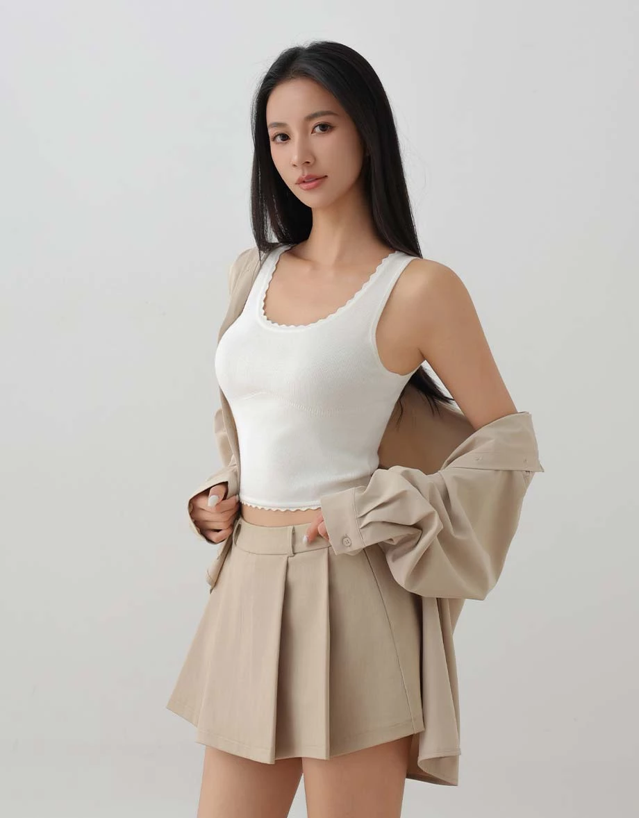 Wide Strap Scalloped Trim Ribbed Knit Tank Top Wide Strap Scalloped Trim Ribbed Knit Tank Top
