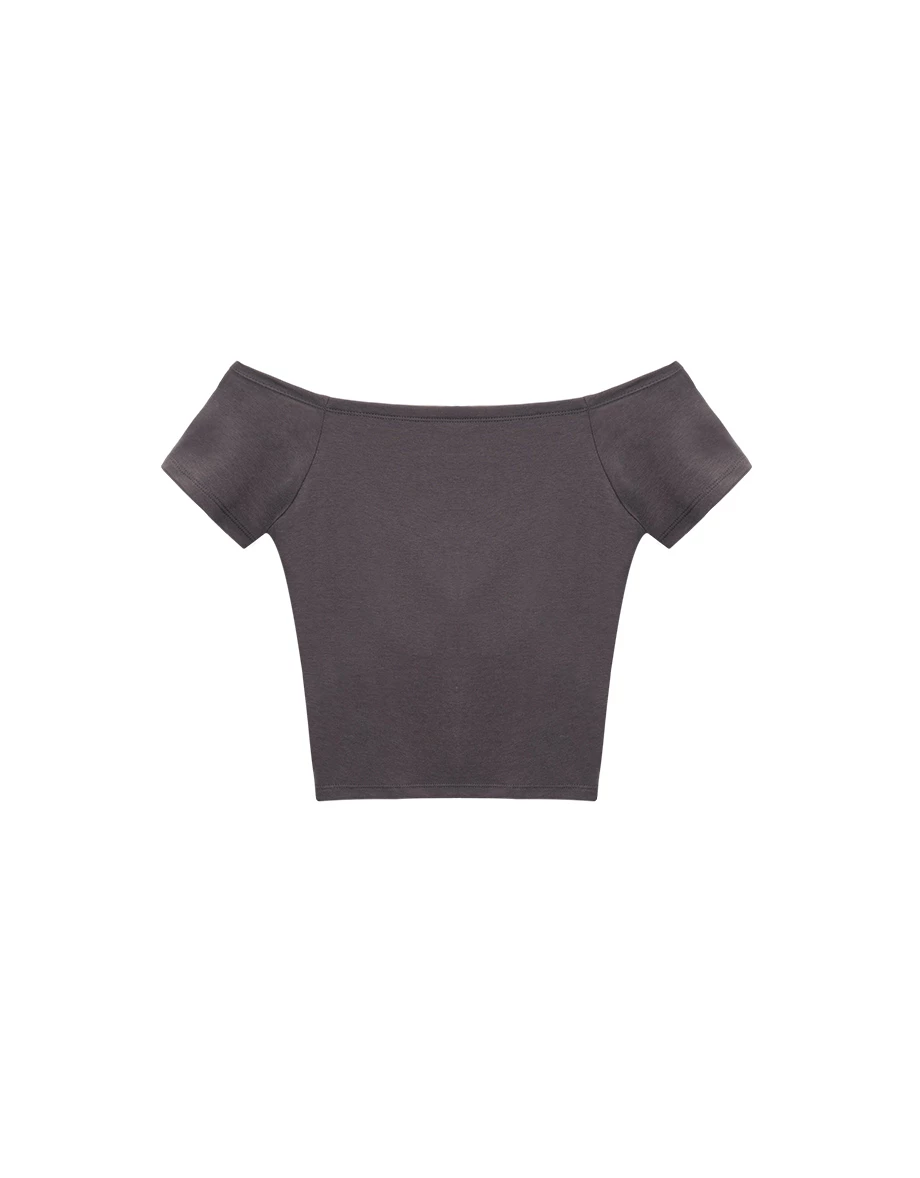 【樂一通】 一字領拉格蘭短袖斑駁印花短版TEE(附胸墊)