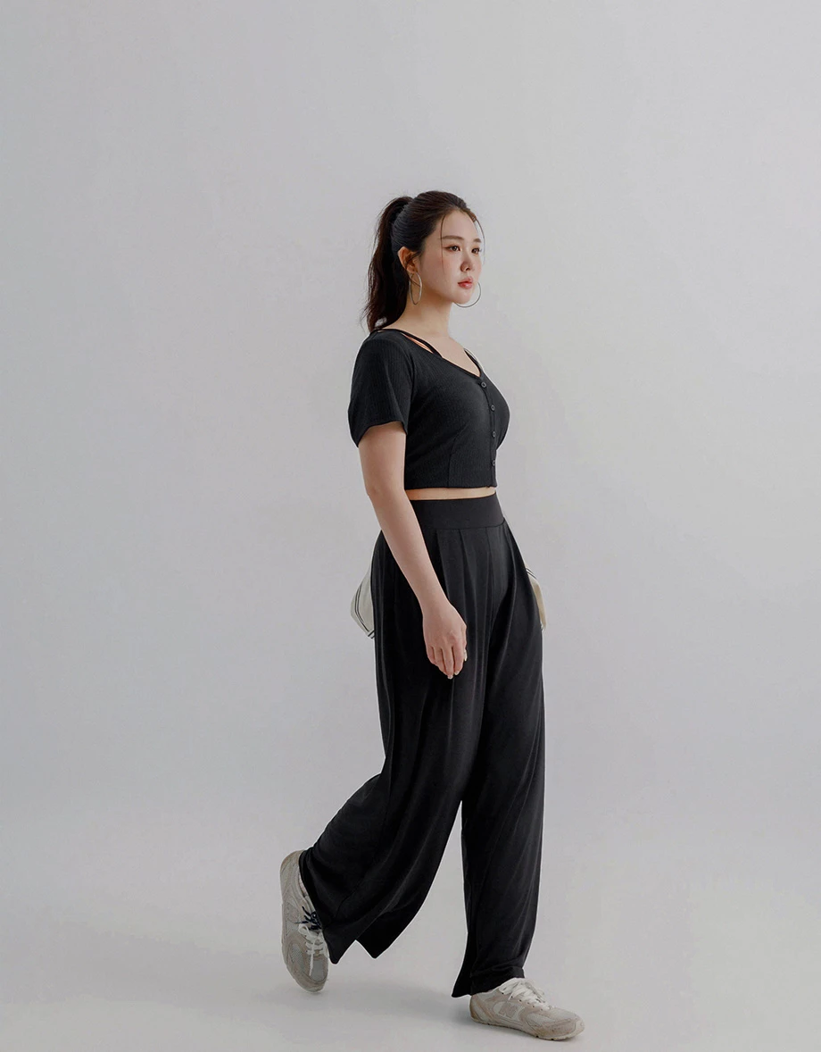 Double Strap V Neck Ribbed Button Front Crop Cardigan Top Double Strap V Neck Ribbed Button Front Crop Cardigan Top
