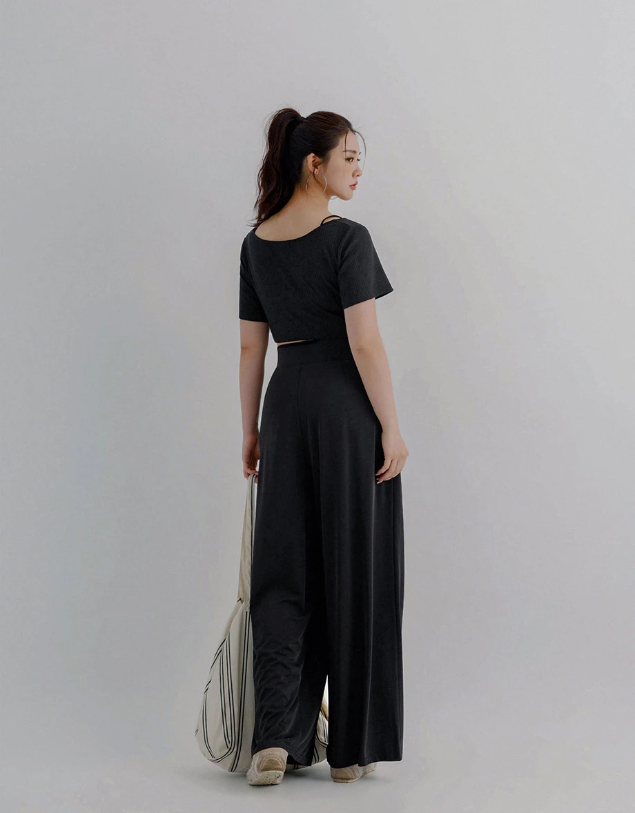 Double Strap V Neck Ribbed Button Front Crop Cardigan Top Double Strap V Neck Ribbed Button Front Crop Cardigan Top